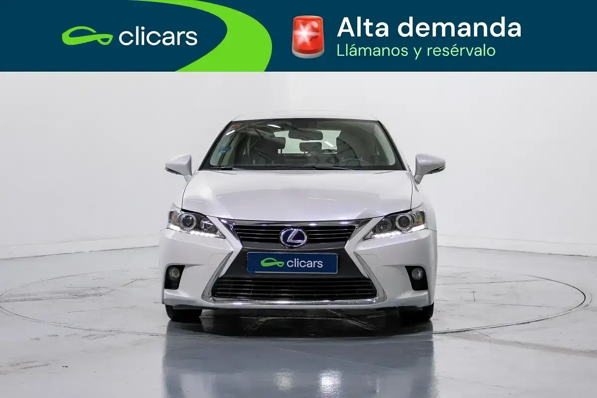 Usado Lexus CT200h Executive Line 99 CV (72 kW) 2016 Blanco