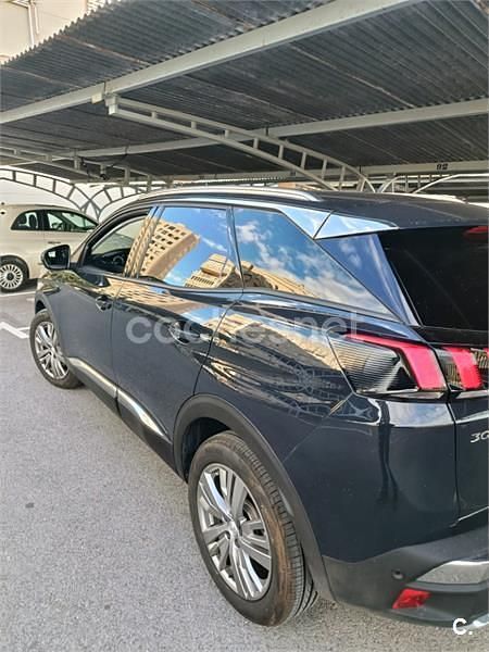 Usado Peugeot 3008 Allure 130 CV (95 kW) 2020 Negro SUV