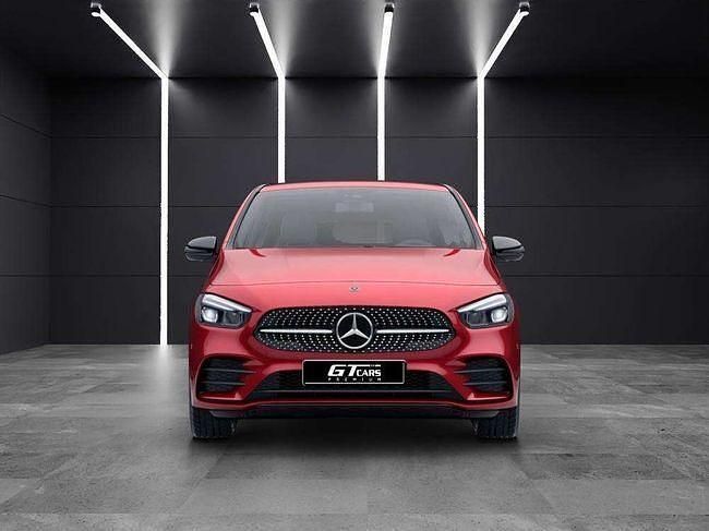 Usado Mercedes B250e AMG 218 CV (160 kW) 2022 Rojo Monovolumen