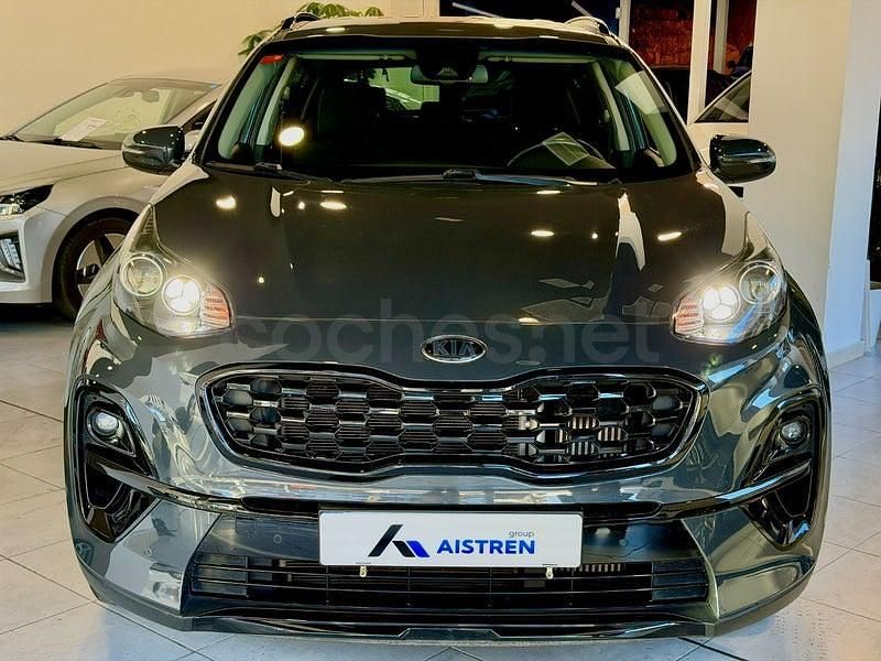Usado Kia Sportage 136 CV (100 kW) 2021 Negro SUV