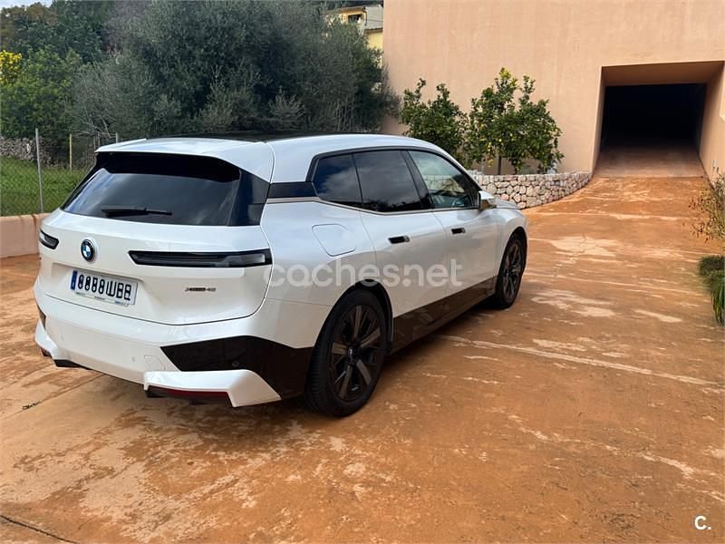 Usado BMW iX Comfort Edition 239 kW (326 CV) 2022 Eléctrico SUV