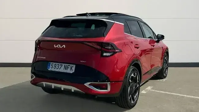 Usado Kia Sportage GT-Line 252 CV (185 kW) 2025 Rojo SUV