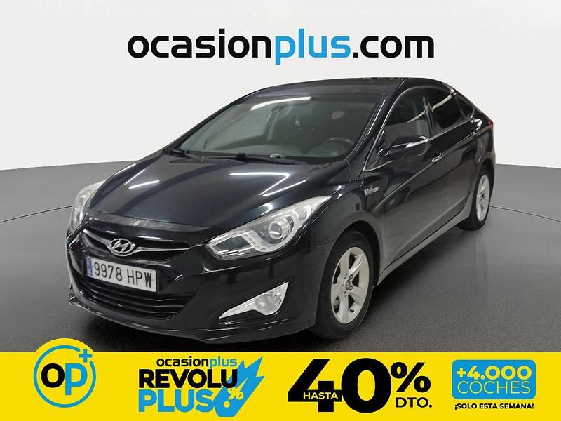 Usado Hyundai i40 GLS 136 CV (100 kW) 2013 Negro Berlina