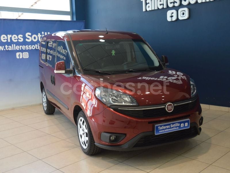 Granate Usado 2019 Fiat Doblò Pop Monovolumen | 14.500 € (Caro) - Imagen 1/4