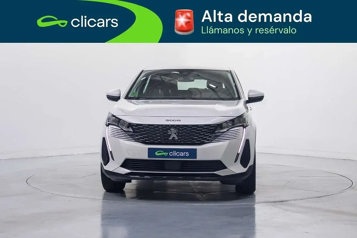 Usado Peugeot 3008 Active 131 CV (96 kW) 2021 Blanco SUV