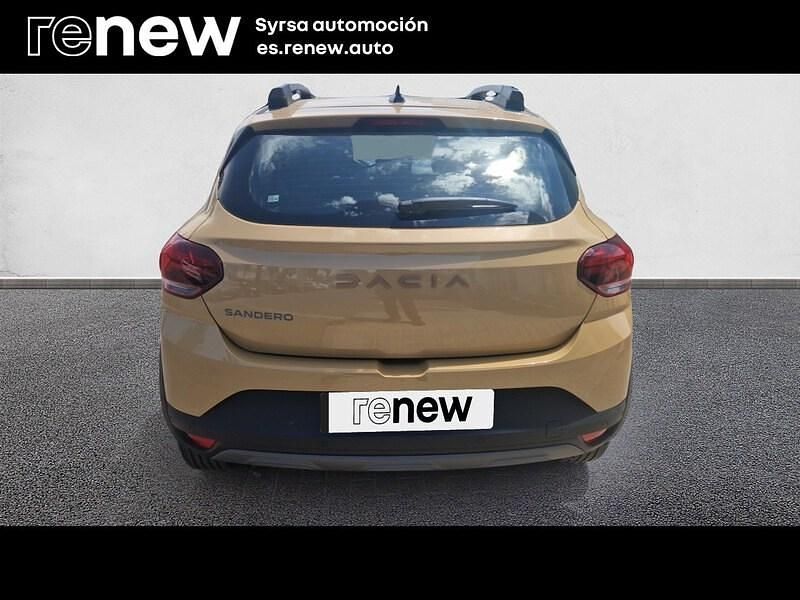 Usado Dacia Sandero Extreme 110 HP (80 kW) 2025 Castanho Sedan