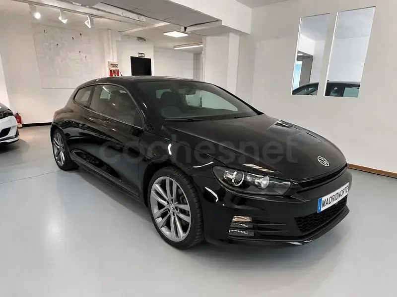 Usado VW Scirocco R-line 125 CV (91 kW) 2015 Negro Coupe