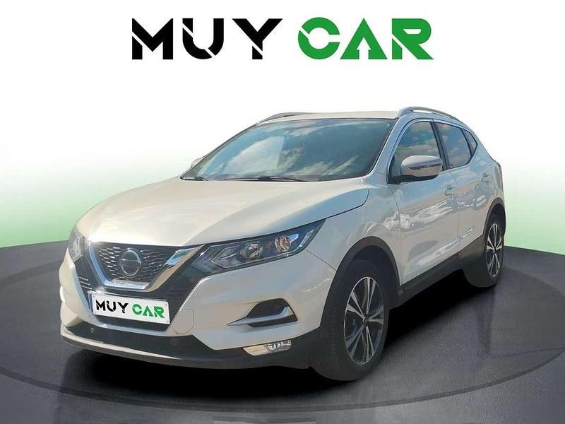 Usado Nissan Qashqai Acenta 110 CV (80 kW) 2017 Blanco SUV