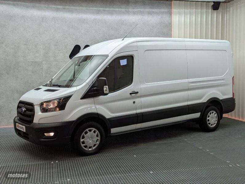 Blanco Usado 2022 Ford Transit Trend Van | 19.990 € (Precio justo) - Imagen 1/4
