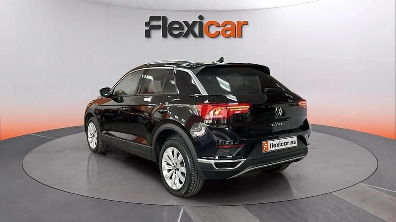 Usado VW T-Roc Advance 150 CV (110 kW) 2021 Negro SUV