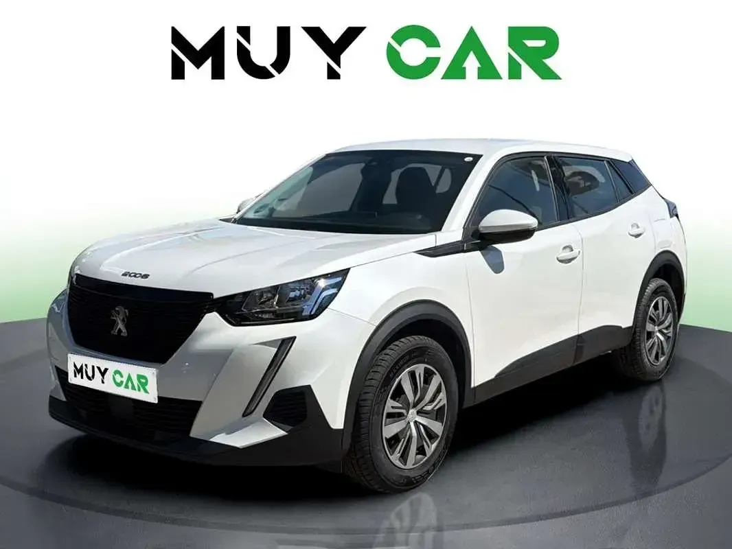 Usado Peugeot 2008 Active 110 CV (80 kW) 2021 Blanco SUV