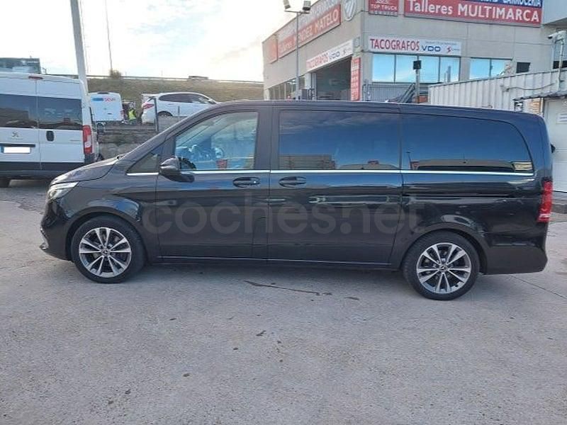 Usado Mercedes V250 190 CV (139 kW) 2022 Negro Monovolumen