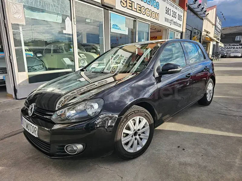 Usado VW Golf VI 90 CV (66 kW) 2011 Negro Utilitario