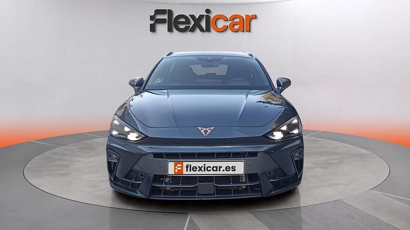 Usado Cupra Leon 150 CV (110 kW) 2025 Gris Familiar