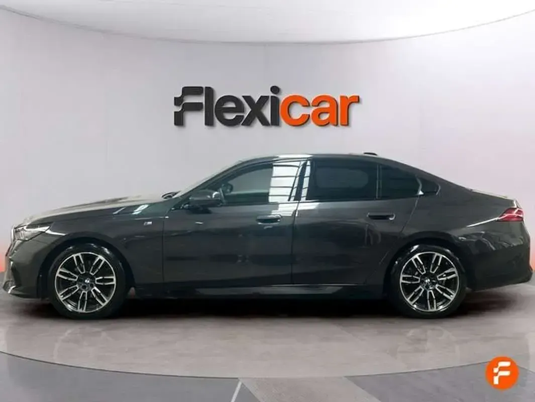 Usado BMW 520 197 CV (144 kW) 2024 Gris Berlina