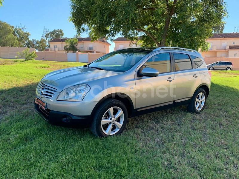 Gris / plata Usado 2010 Nissan Qashqai +2 Premium Edition SUV | 8499 € (Buen precio) - Imagen 1/4