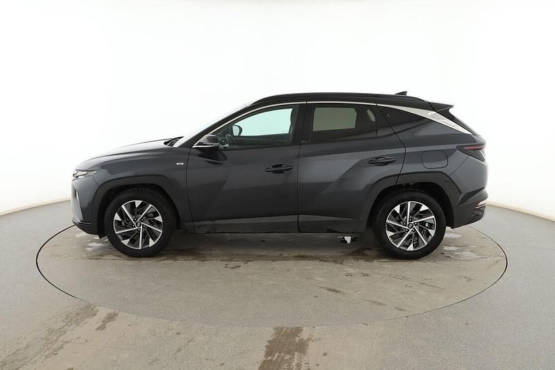 Usado Hyundai Tucson 136 CV (100 kW) 2021 Gris SUV