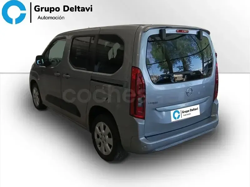 Usado Opel Combo Life Elegance 102 CV (75 kW) 2021 Gris / plata Monovolumen