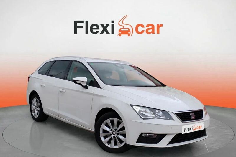 Blanco Usado 2019 Seat Leon Reference Berlina | 11.490 € (Buen precio) - Imagen 1/4