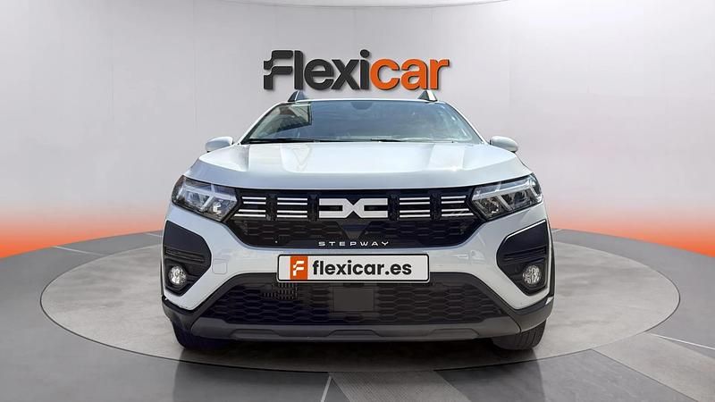 Begagnad Dacia Sandero Expression 91 HK (66 kW) 2024 Vit Halvkombi