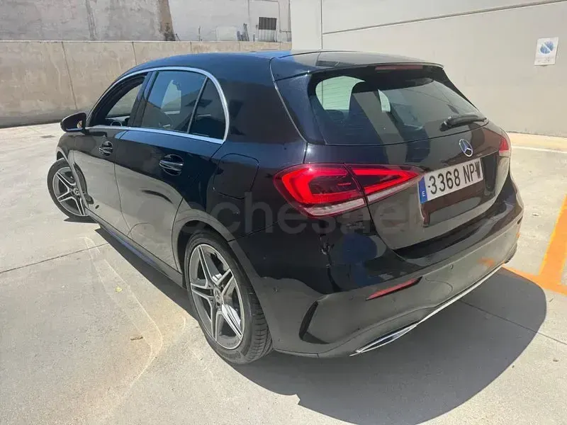 Usado Mercedes A180 136 CV (100 kW) 2019 Negro Berlina