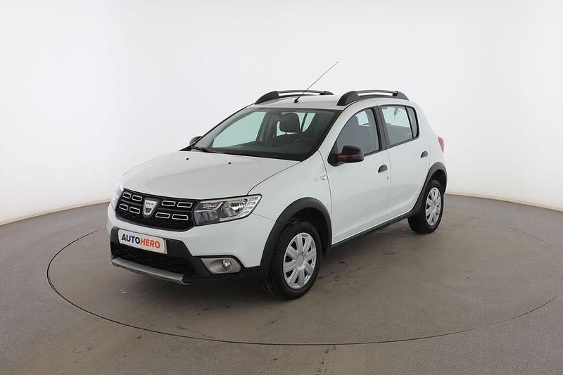 Blanco Usado 2019 Dacia Sandero Utilitario | 11.199 € (Precio justo) - Imagen 1/3