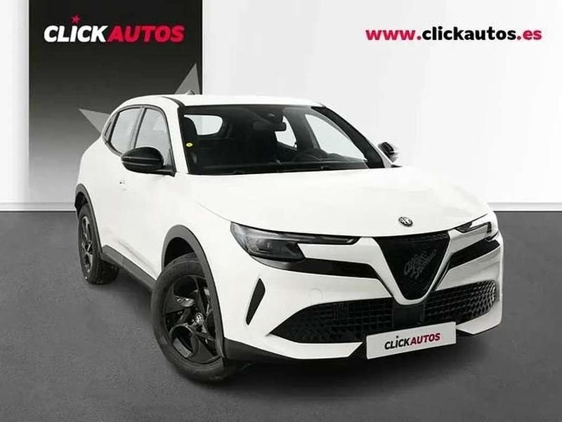 Usado Alfa Romeo Junior 137 CV (100 kW) 2025 Blanco SUV