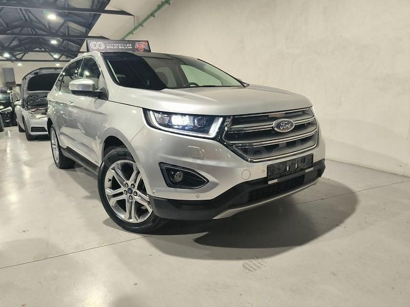 Begagnad Ford Edge Titanium 180 HK (132 kW) 2018 Grå SUV