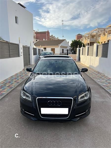 Usado Audi A3 Attraction 140 CV (102 kW) 2011 Negro Utilitario
