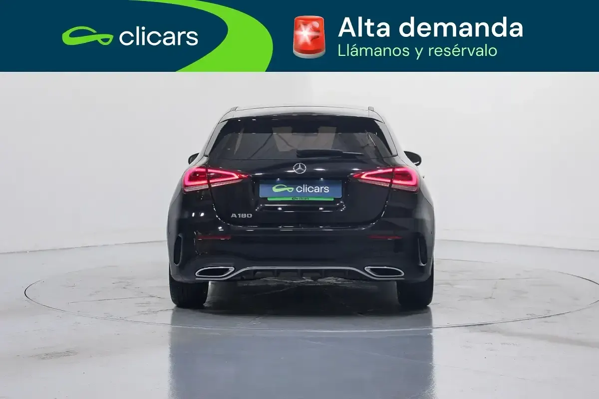 Usado Mercedes A180 136 CV (100 kW) 2020 Negro Berlina