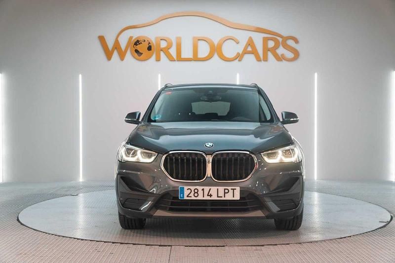 Usado BMW X1 Advantage 137 CV (100 kW) 2021 Gris SUV