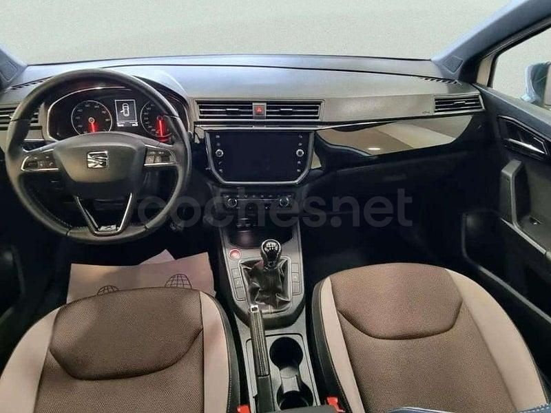 Usado Seat Ibiza Style Plus 95 HP (69 kW) 2018 Branco Sedan