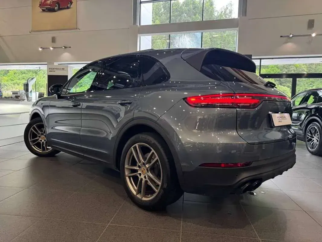 Usado Porsche Cayenne 340 CV (250 kW) 2018 Azul SUV