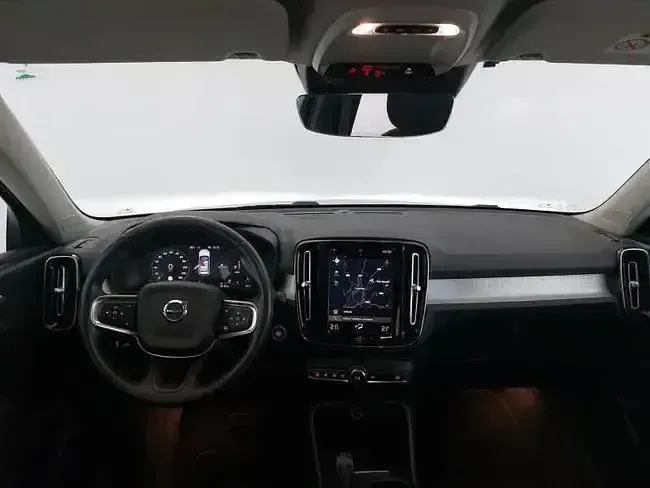 Usado Volvo XC40 Inscription 262 HP (192 kW) 2021 Cinzento SUV
