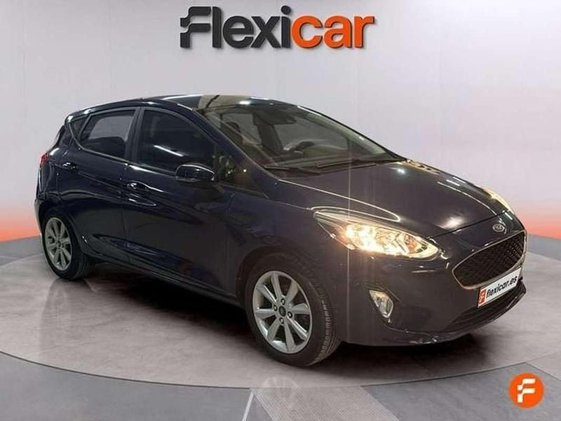 Usado Ford Fiesta Trend+ 86 CV (63 kW) 2018 Azul Utilitario