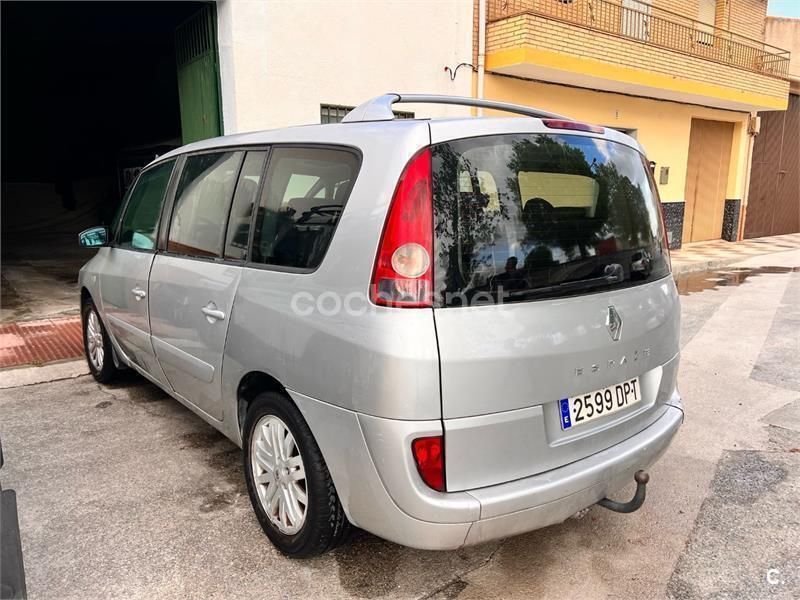 Gris / plata Usado 2006 Renault Grand Espace Dynamique Monovolumen | 3200 € (Precio justo) - Imagen 1/4