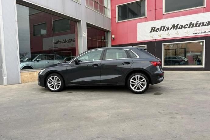 Usado Audi A3 S-Line 115 CV (84 kW) 2021