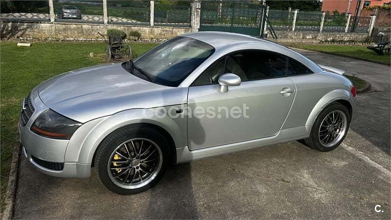 Usado Audi TT 180 CV (132 kW) 1998 Gris / plata Coupe