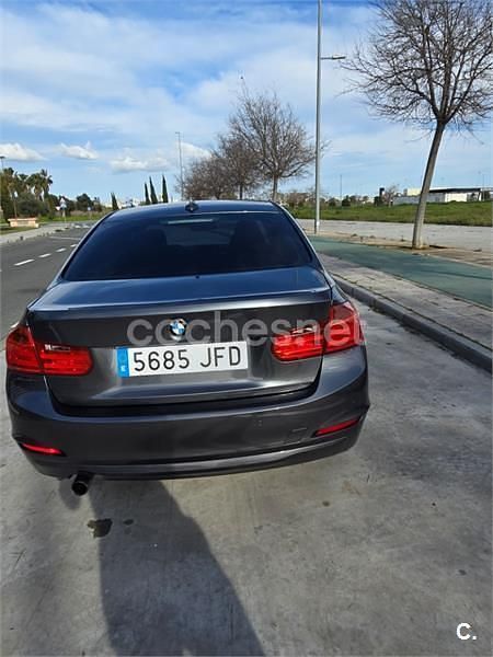 Usado BMW 318 143 CV (105 kW) 2015 Gris / plata Berlina
