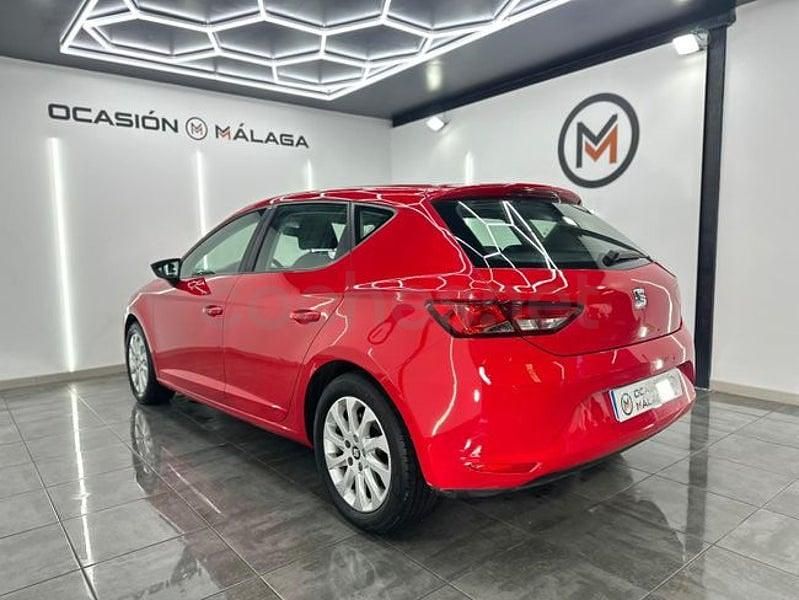 Usado Seat Leon Reference 90 CV (66 kW) 2017 Rojo Berlina
