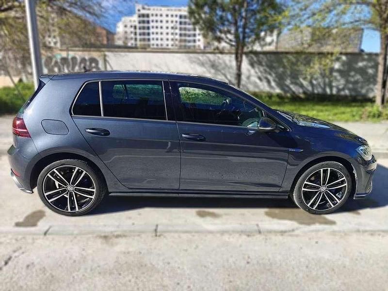 Usado VW Golf VIII GTE 150 CV (110 kW) 2020 Azul Berlina