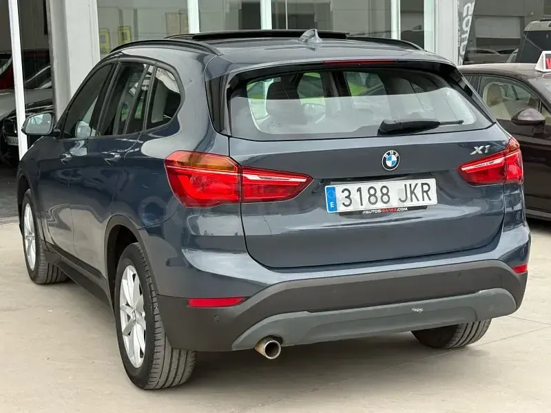 Usado BMW X1 150 CV (110 kW) 2016 Gris / plata SUV