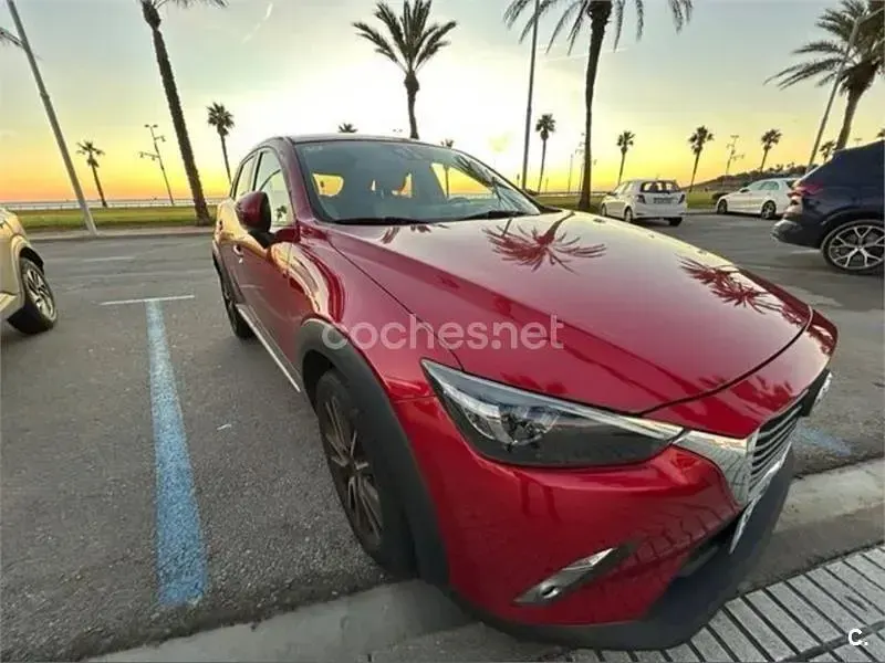 Begagnad Mazda CX-3 Luxury 120 HK (88 kW) 2016 Röd SUV