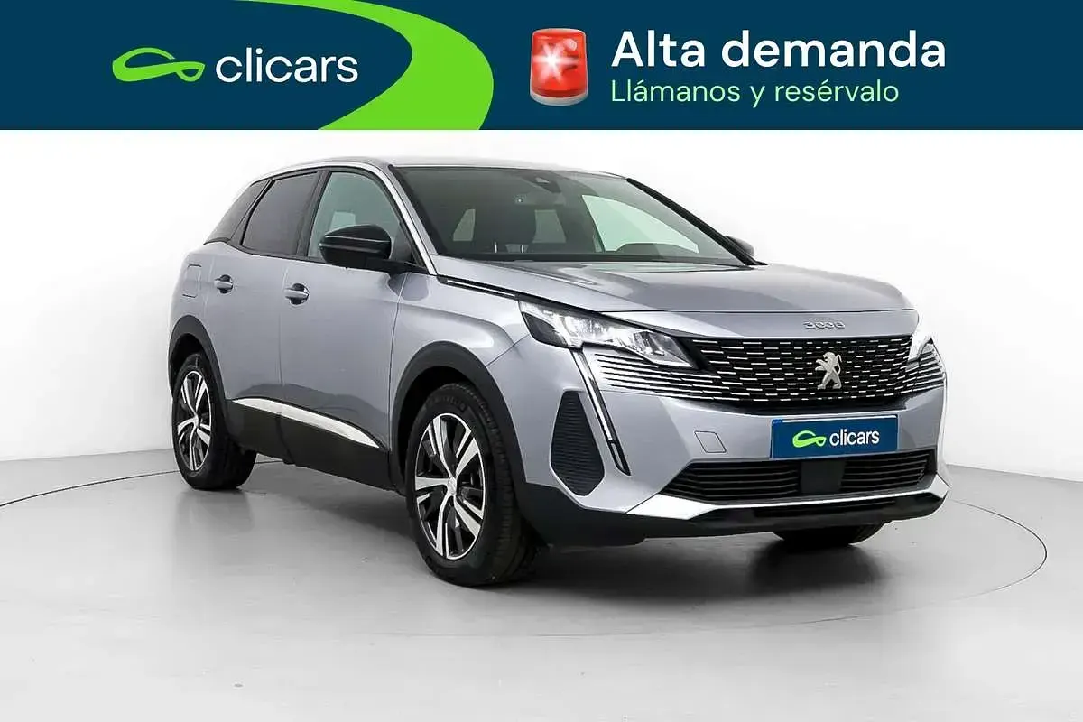 Käytetty Peugeot 3008 Allure 150 HP (110 kW) 2024 Hopea Katumaasturi