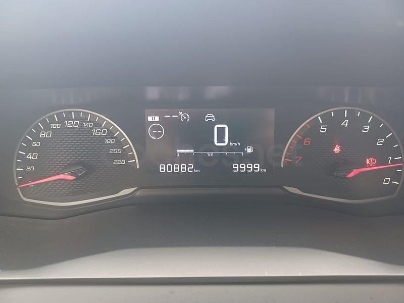 Usado Peugeot 208 Active 100 CV (73 kW) 2021 Blanco Utilitario