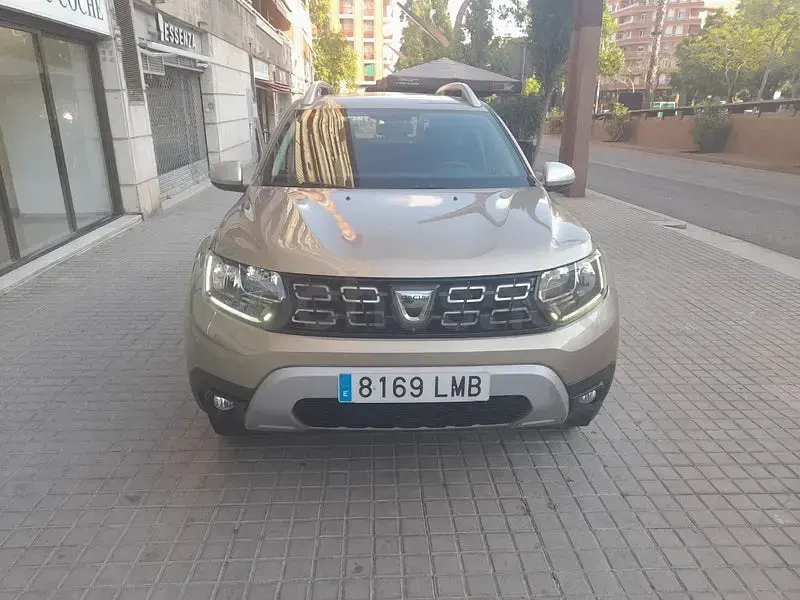 Usado Dacia Duster Comfort 115 CV (84 kW) 2020 Beige SUV