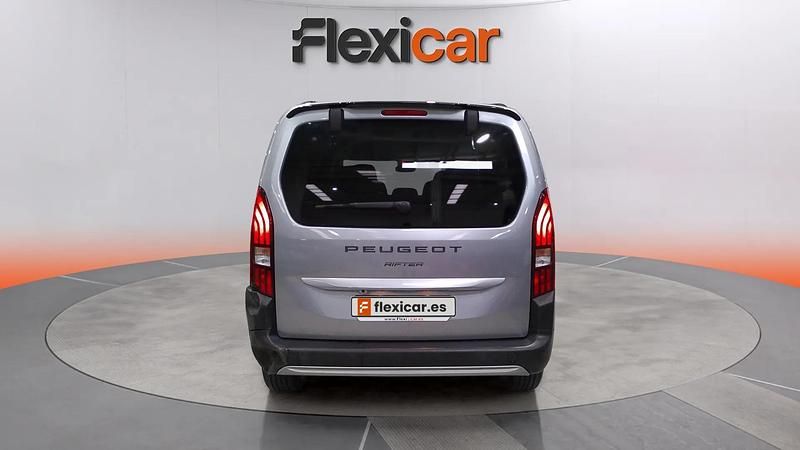 Usado Peugeot Rifter GTi 131 CV (96 kW) 2025 Gris Monovolumen