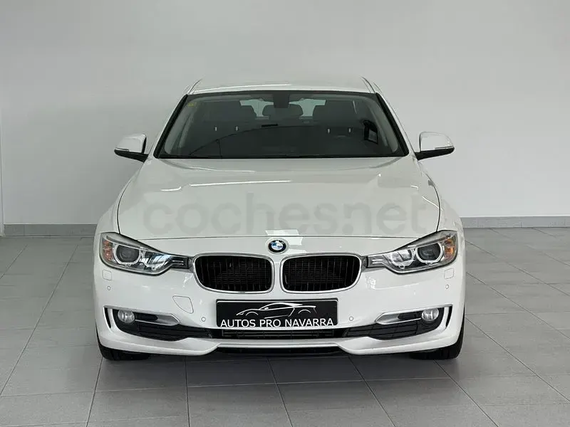 Usado BMW 318 Gran Turismo 143 CV (105 kW) 2014 Blanco Berlina