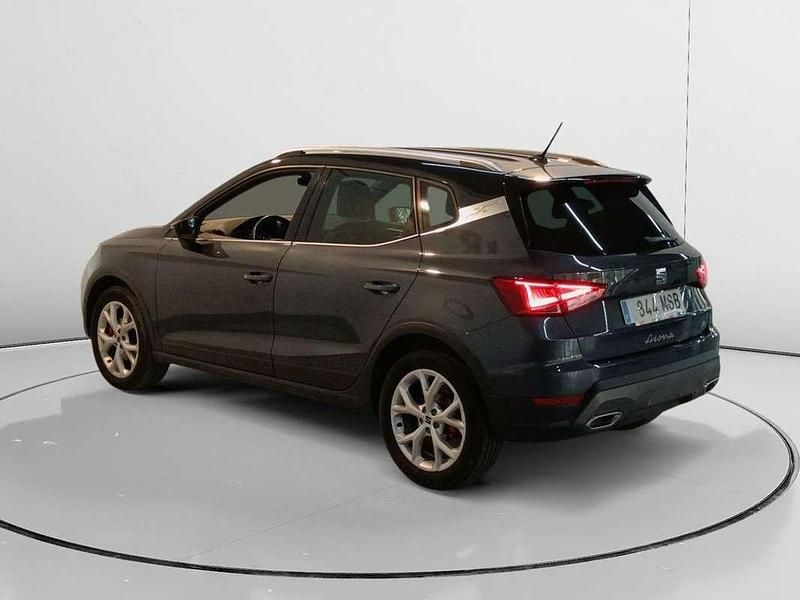 Usado Seat Arona FR 151 CV (111 kW) 2024 Negro SUV