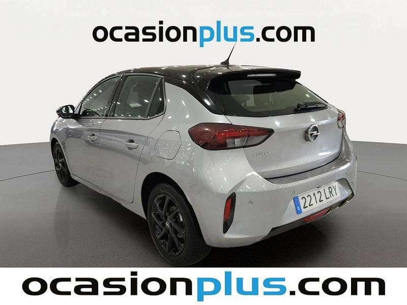 Usado Opel Corsa GS Line 101 CV (74 kW) 2021 Gris Utilitario